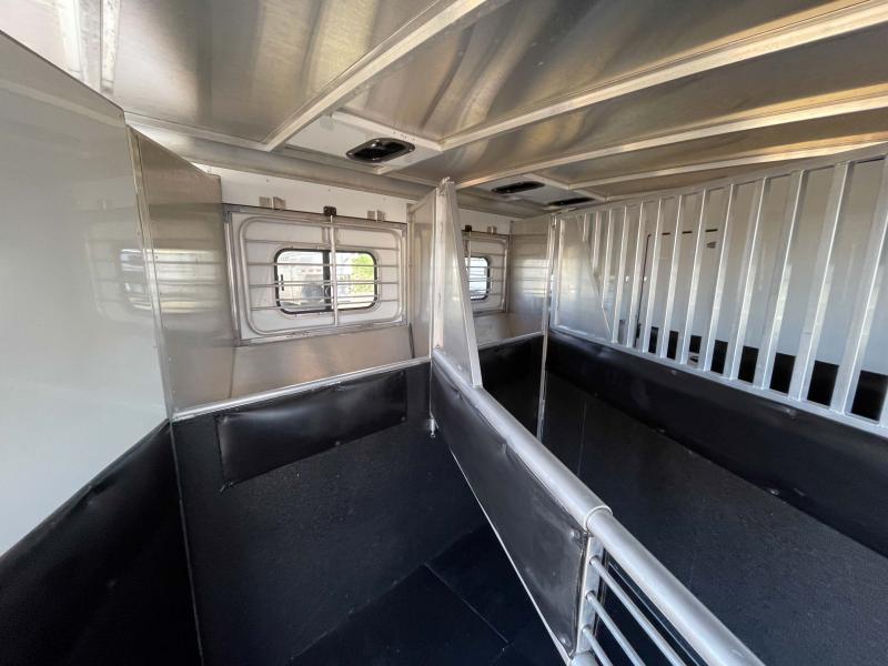 used Horse Trailers Sundowner Trailers  for sale, in Walla Walla, WA Thumbnail 24