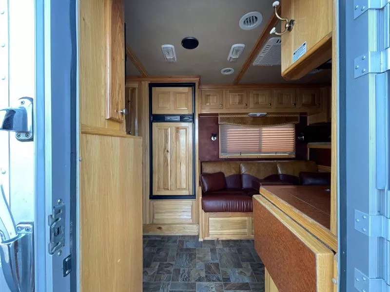 used Horse Trailers Platinum Coach  for sale, in Walla Walla, WA Thumbnail 23