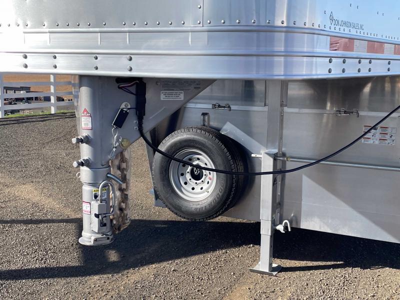 new Stock / Stock Combo Trailers Featherlite  for sale, in Walla Walla, WA Thumbnail 4