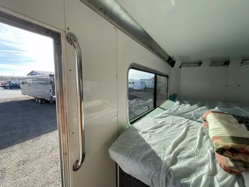 used Horse Trailers Sundowner Trailers  for sale, in Walla Walla, WA Thumbnail 13