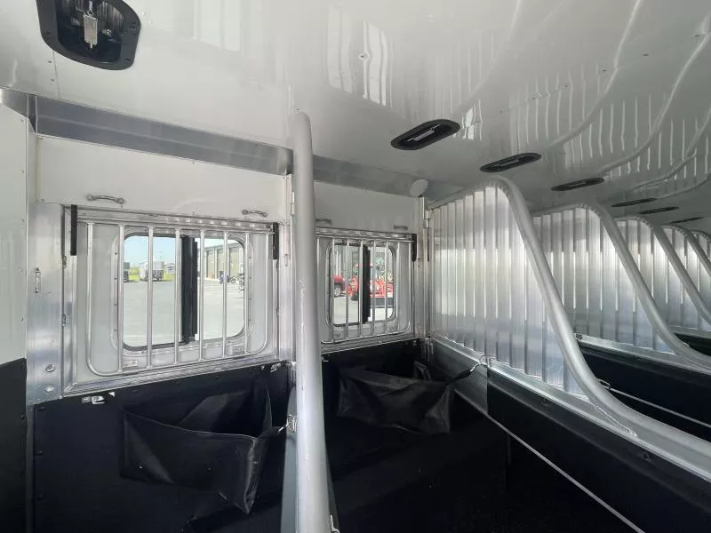 used Horse Trailers 4-Star Trailers  for sale, in Walla Walla, WA Thumbnail 19