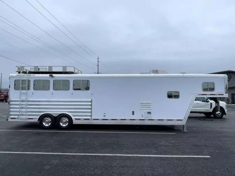 used Horse Trailers Featherlite  for sale, in Walla Walla, WA Thumbnail 45