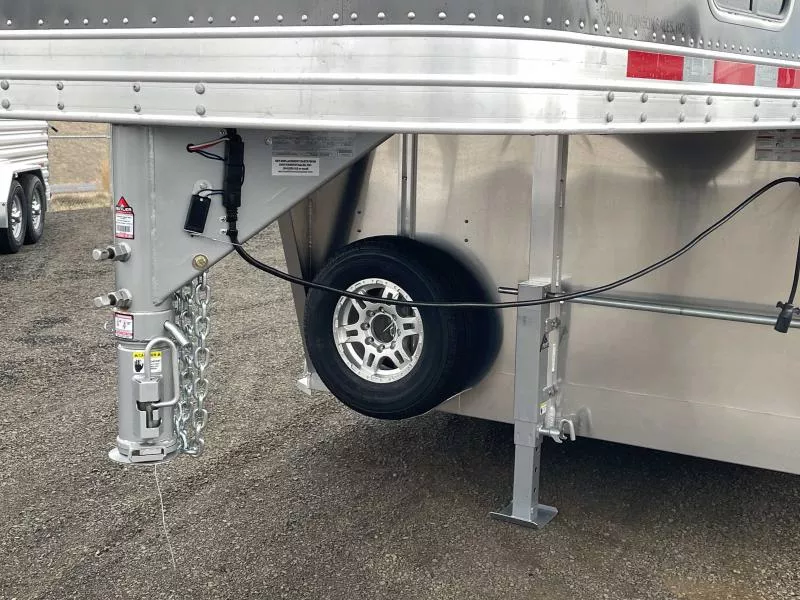 new Horse Trailers Featherlite  for sale, in Walla Walla, WA Thumbnail 4