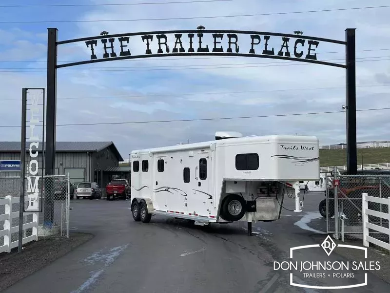 2026 Trails West Classic 12x12 2H LQ GN w/ Side Tack 1753986144