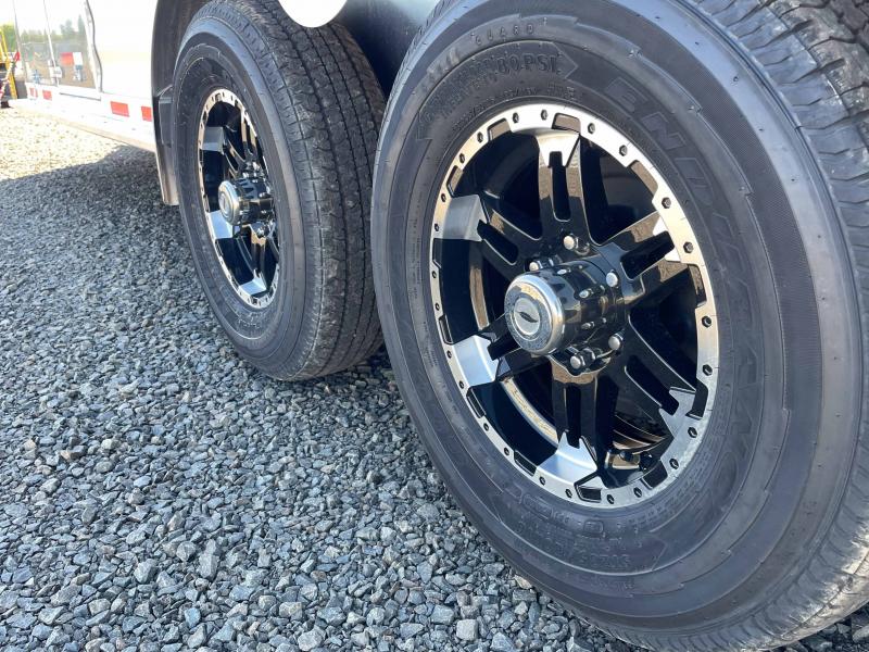 new Horse Trailers Featherlite  for sale, in Walla Walla, WA Thumbnail 6