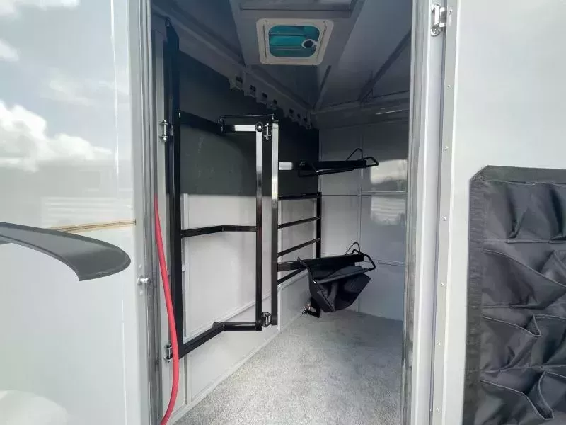 new Horse Trailers Trails West  for sale, in Walla Walla, WA Thumbnail 24