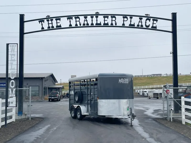 used Horse Trailers C & B Quality Trailers  for sale, in Walla Walla, WA Thumbnail 6