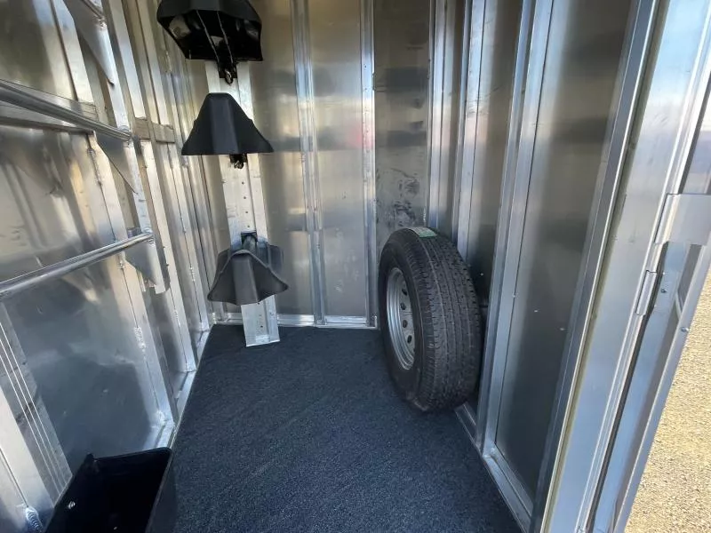 used Horse Trailers Featherlite  for sale, in Walla Walla, WA Thumbnail 27