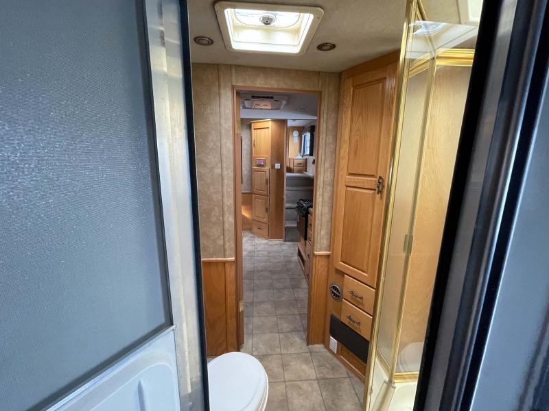 used Horse Trailers SilverLite Trailers  for sale, in Walla Walla, WA Thumbnail 33