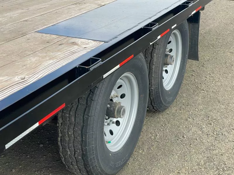 used Equipment / Flatbed Trailers Snake River  for sale, in Walla Walla, WA Thumbnail 6