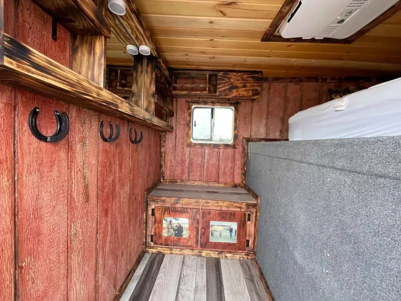 used Horse Trailers Featherlite  for sale, in Walla Walla, WA Thumbnail 41