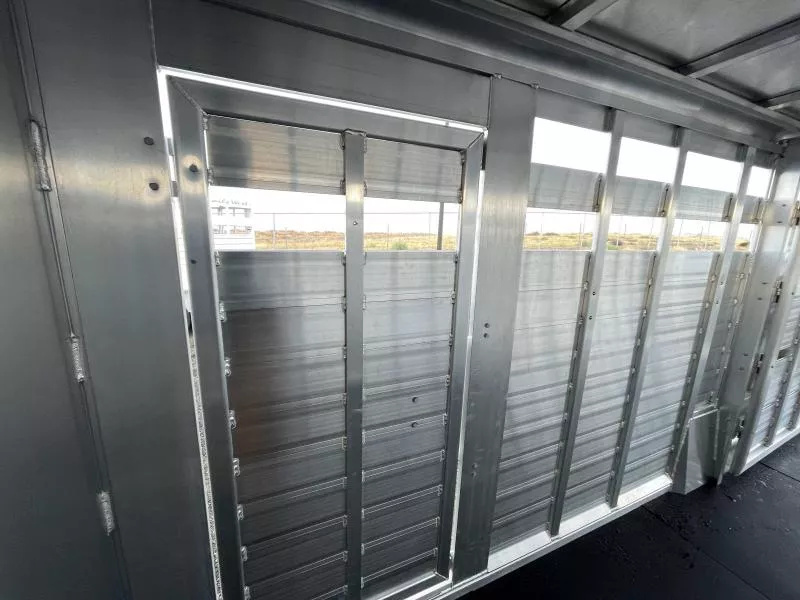 new Horse Trailers Featherlite  for sale, in Walla Walla, WA Thumbnail 17