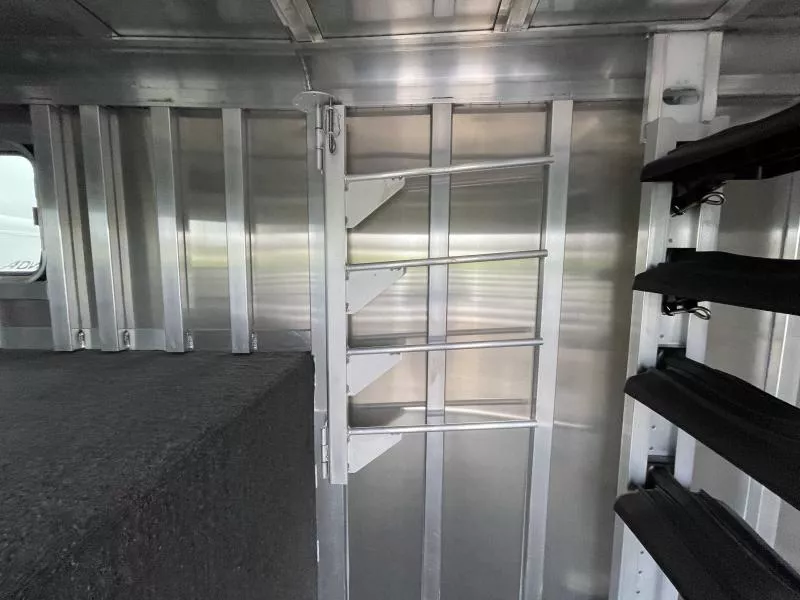 new Horse Trailers Featherlite  for sale, in Walla Walla, WA Thumbnail 11