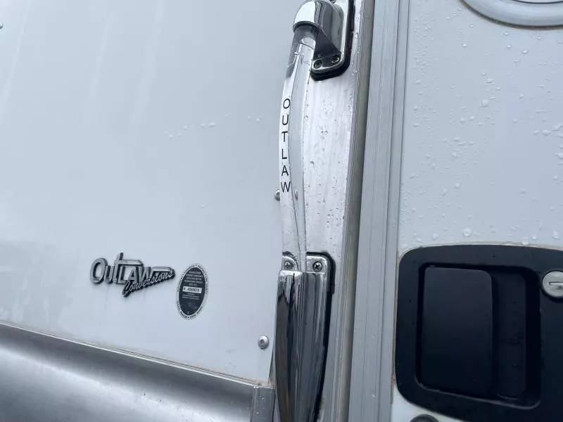 used Stock / Stock Combo Trailers Platinum Coach  for sale, in Walla Walla, WA Thumbnail 27