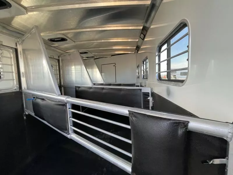 used Horse Trailers Sundowner Trailers  for sale, in Walla Walla, WA Thumbnail 29