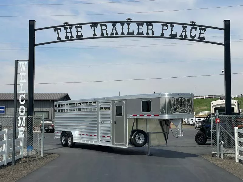 2025 Featherlite 8413 28' Stock Combo GN 7' wide x 7' tall w/ Rubber Mats