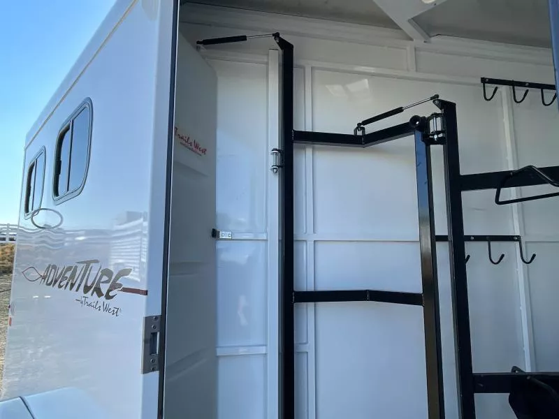 used Horse Trailers Trails West Manufacturing  for sale, in Walla Walla, WA Thumbnail 20