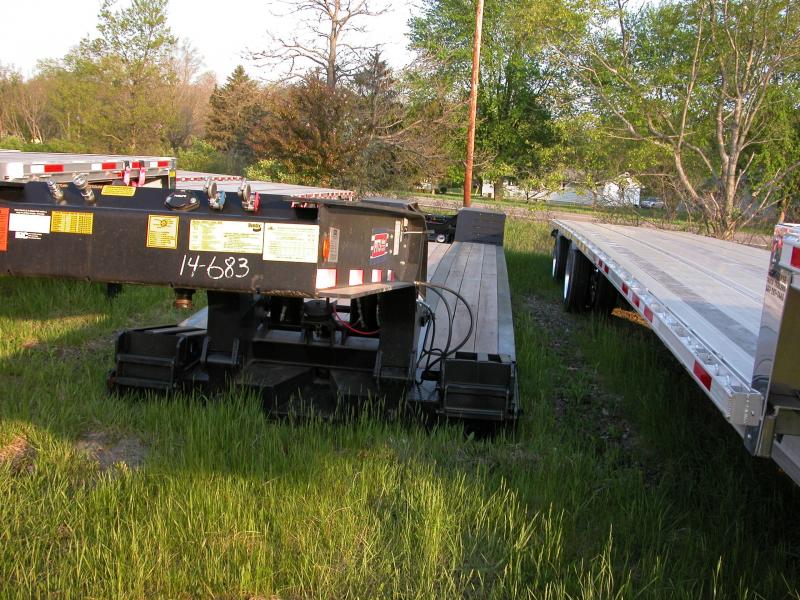 2015 Pitts Lowboy 35 ton trailer 2015 Pitts Lowboy 35 ton trailer