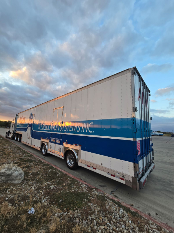 used Dry Van Semi Trailers Kentucky Trailer  for sale, in Bedford, TX image-0