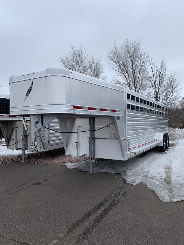 2015 Featherlite 8127 7x24 Livestock Trailer 2015 Featherlite 8127 7x24 Livestock Trailer