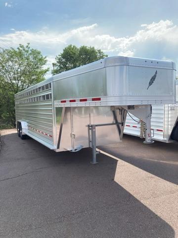 2022 Featherlite 8127 7'6"x28' Aluminum Stock Trailer 2022 Featherlite 8127 7'6"x28' Aluminum Stock Trailer