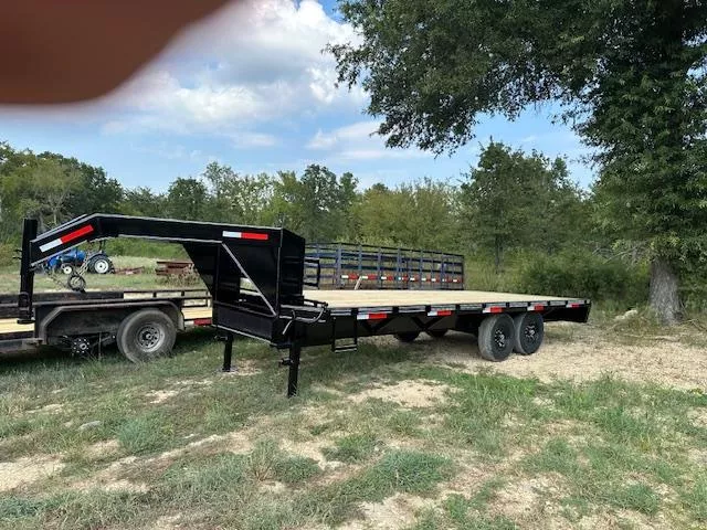 2025  GNDO Deckover Trailer