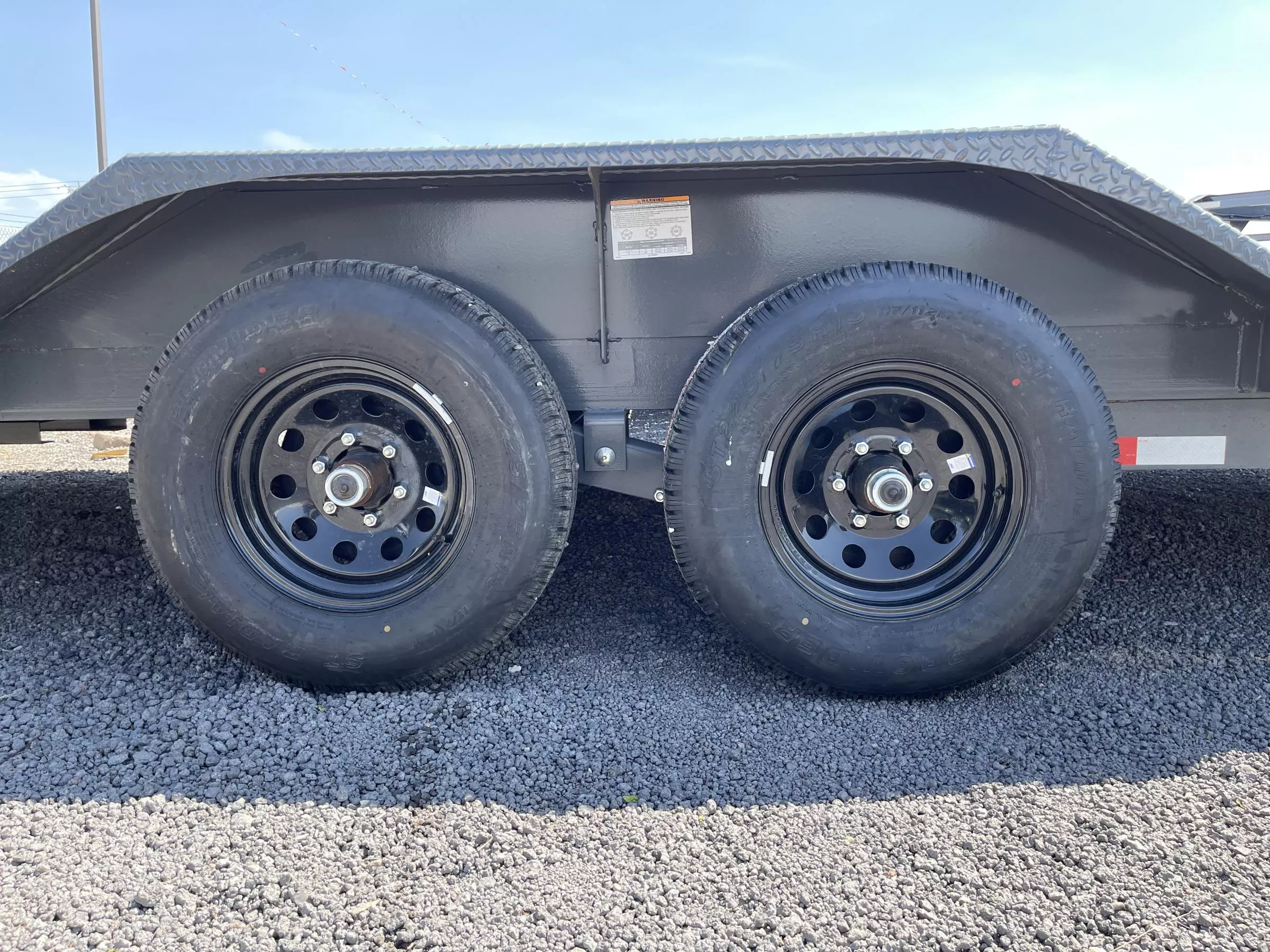 used Car Haulers / Racing Trailers Lamar Trailers  for sale, in Pueblo, CO Thumbnail 3