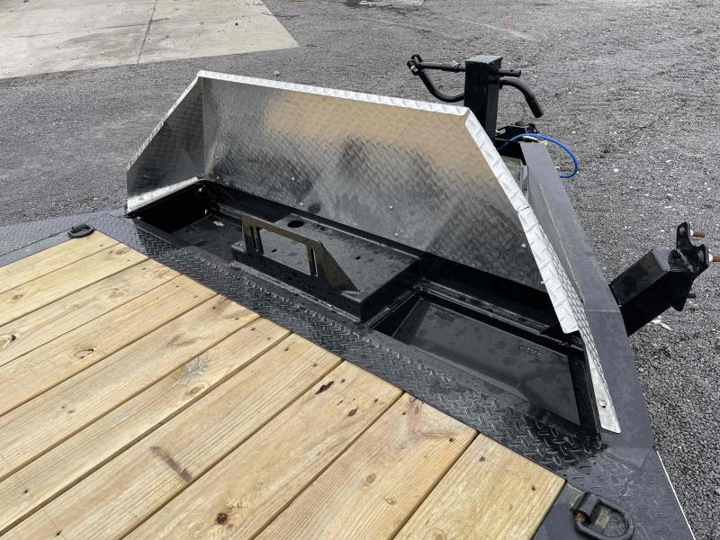 used Equipment / Flatbed Trailers RawMaxx  for sale, in Pueblo, CO Thumbnail 2