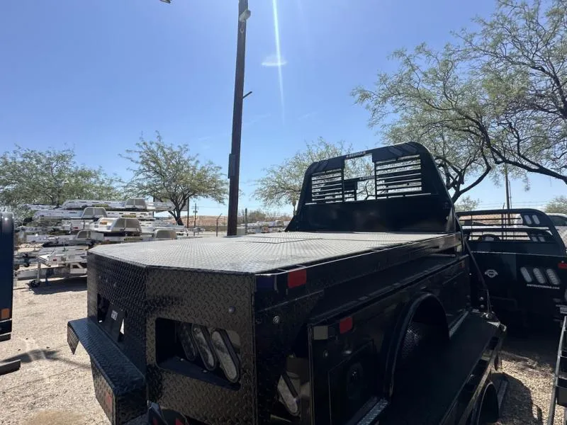 2025 Bedrock 2017 Ford Diamond 8'6"X84"X56" 40FW