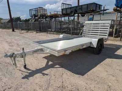 2019 Aluma 6812H S/A TG 68"X12'