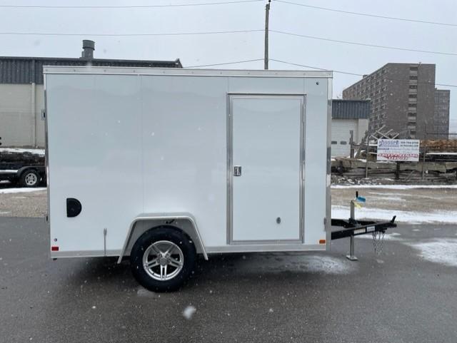 2022 Sure-Trac 6 x 10 Pro Series Enclosed Wedge Cargo T 2022 Sure-Trac 6 x 10 Pro Series Enclosed Wedge Cargo T