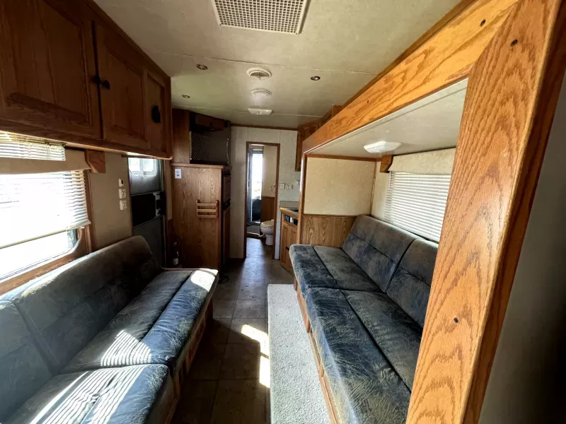 used Horse Trailers CM  for sale, in Mc Kean, PA Thumbnail 11