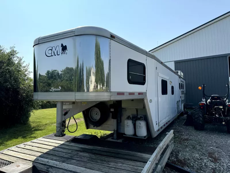 used Horse Trailers CM  for sale, in Mc Kean, PA Thumbnail 26