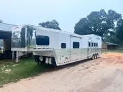 used Horse Trailers Bloomer  for sale, in Aiken, SC Thumbnail 3