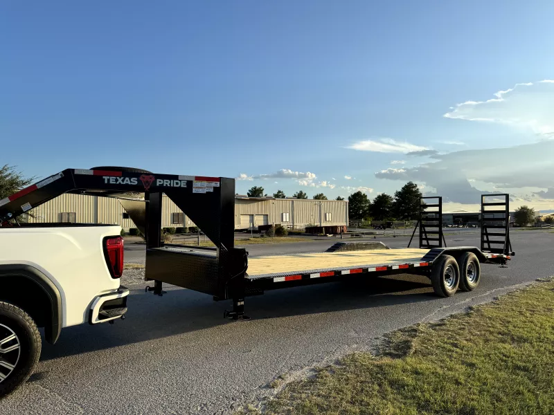 TEXAS PRIDE 24 + 2 Gooseneck Lowboy Equipment Trailer