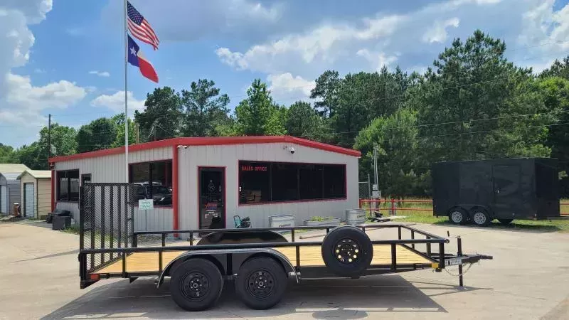 Davidson Trailers 77 X 16 PIPETOP TRAILER WITH A 4 FOOT RAMP GATE WITH BRAKES