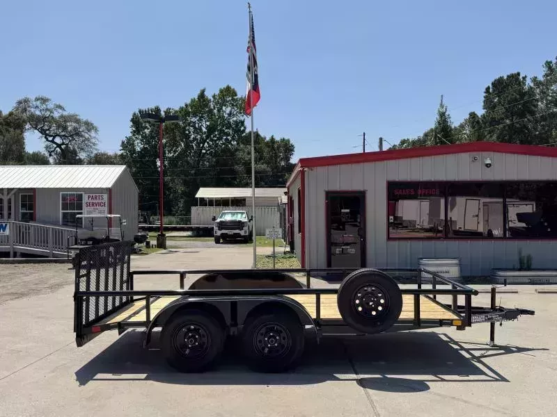 DAVIDSON 77 X 14 PIPETOP TRAILER WITH A DOVETAIL RAMP GATE