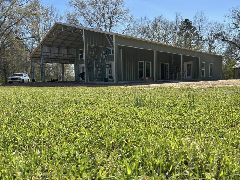 2025 American Steel Structures 54' x 70' x 14/10' Barndominium Cabin Iyu5LMkugp83