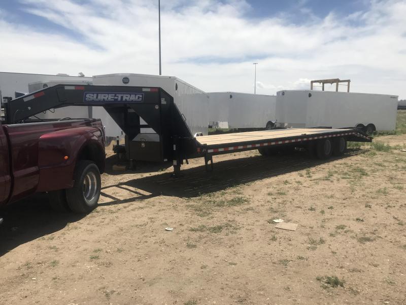 2020 Sure-Trac 8.5x25+5 LowPro Deckover Tandem GN 22.5K 2020 Sure-Trac 8.5x25+5 LowPro Deckover Tandem GN 22.5K