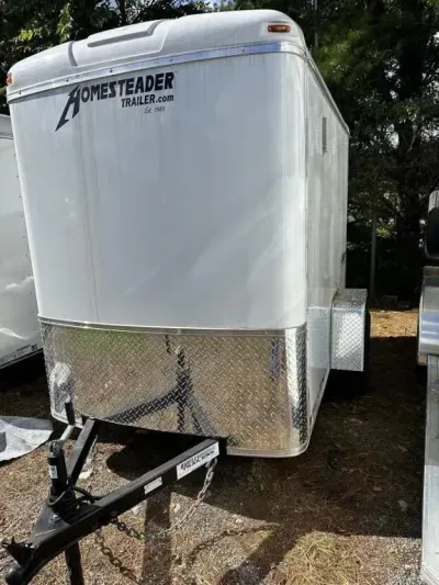 2021 Homesteader 5x8 White Challenger 3k; N103251