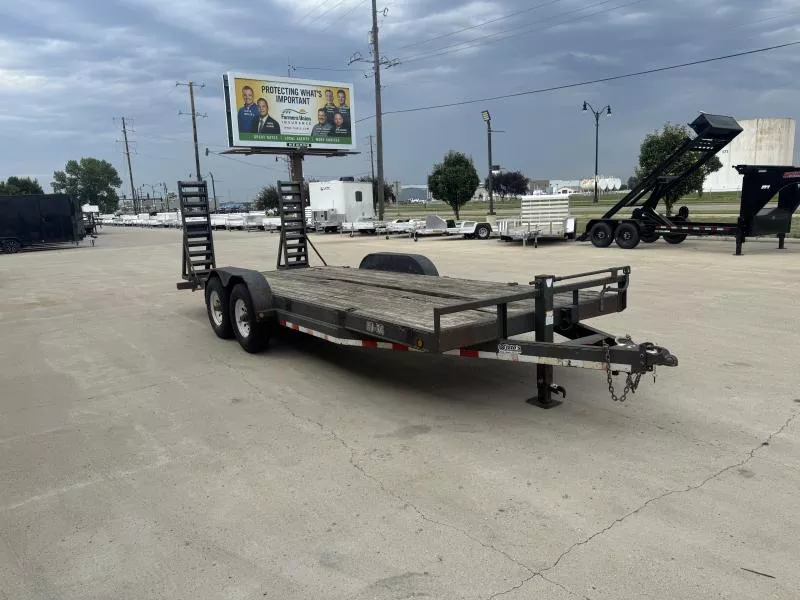 used Equipment / Flatbed Trailers Load Trail  for sale, in West Fargo, ND Thumbnail 3
