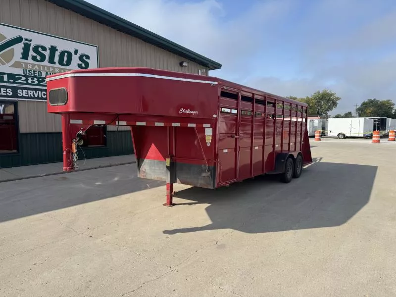 2003 Titan Trailer