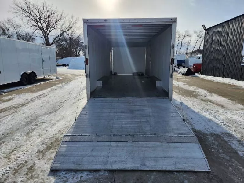 used Cargo (Enclosed) Trailers E-Z Hauler  for sale, in West Fargo, ND Thumbnail 9
