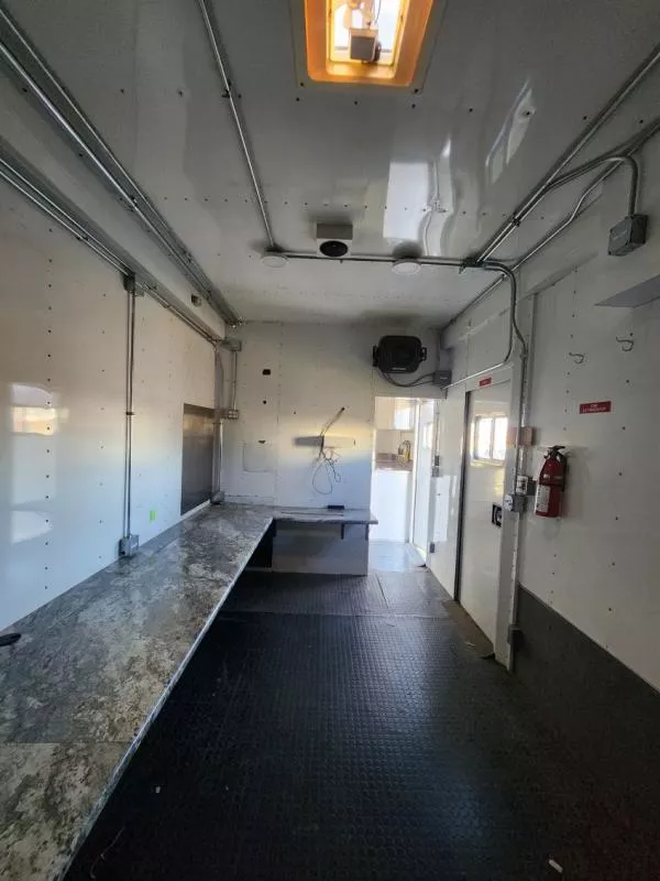 used Cargo (Enclosed) Trailers Featherlite  for sale, in West Fargo, ND Thumbnail 22