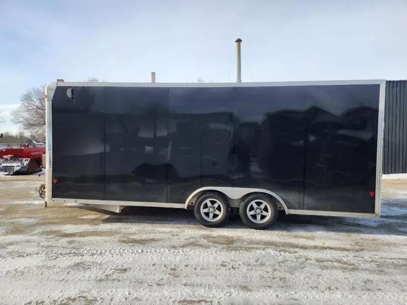 used Cargo (Enclosed) Trailers E-Z Hauler  for sale, in West Fargo, ND Thumbnail 8