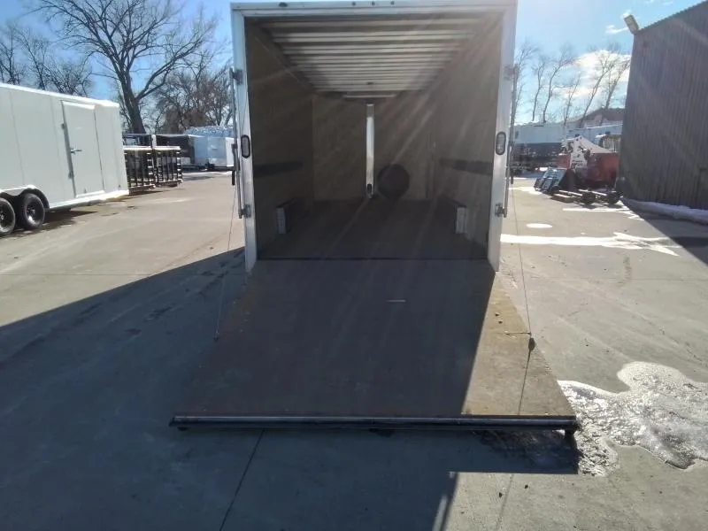 used Cargo (Enclosed) Trailers E-Z Hauler  for sale, in West Fargo, ND Thumbnail 9