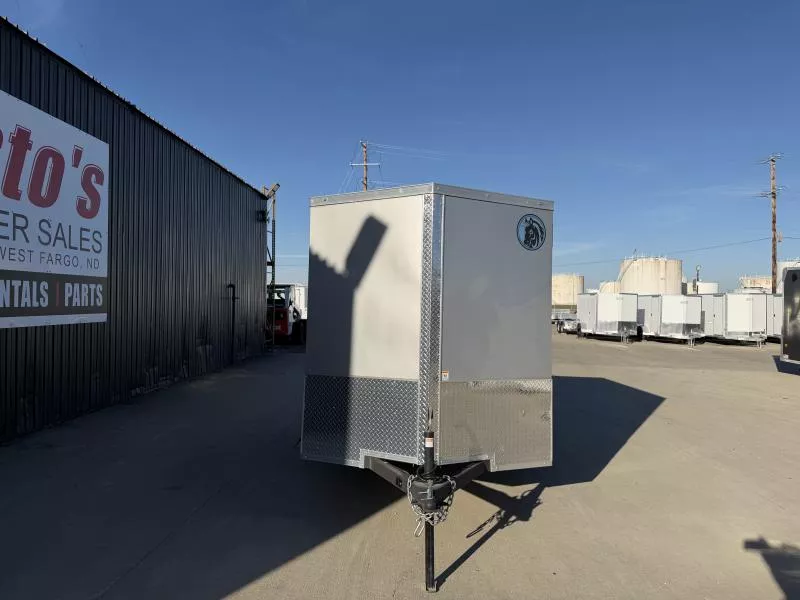 used Cargo (Enclosed) Trailers Darkhorse Cargo  for sale, in West Fargo, ND Thumbnail 2