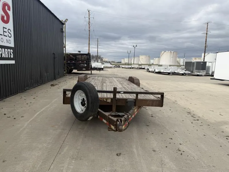 used Equipment / Flatbed Trailers Load Trail  for sale, in West Fargo, ND Thumbnail 2