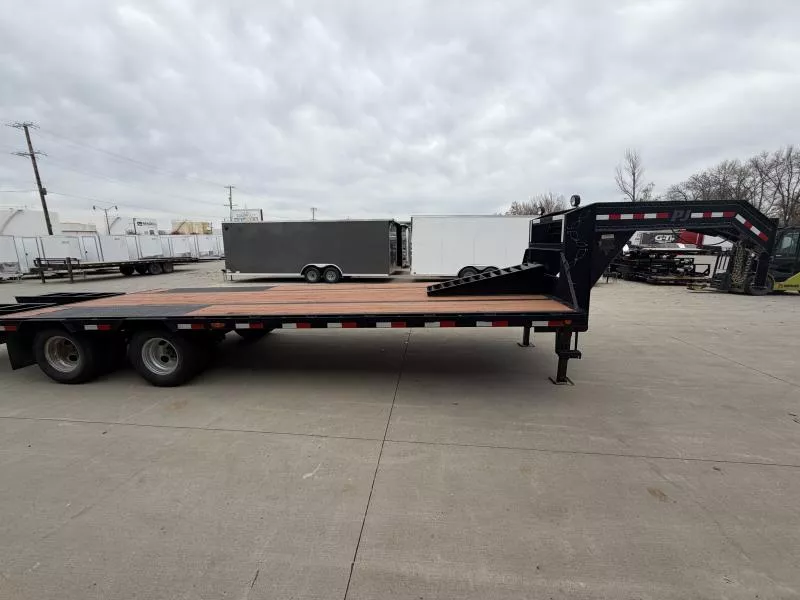 used Equipment / Flatbed Trailers PJ Trailers  for sale, in West Fargo, ND Thumbnail 4