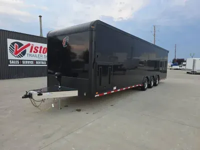 2026 InTech 8.5'X32' Enclosed Trailer